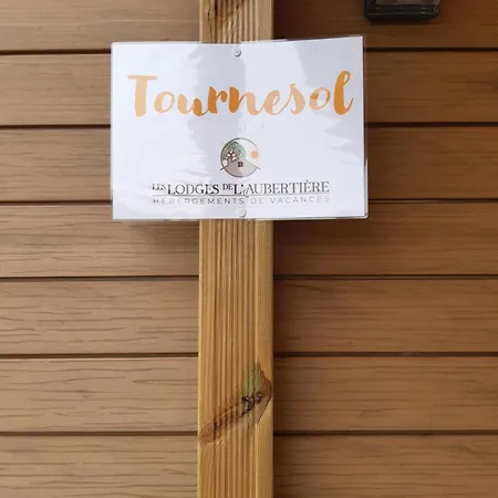 Les De L'aubertiere Holiday home